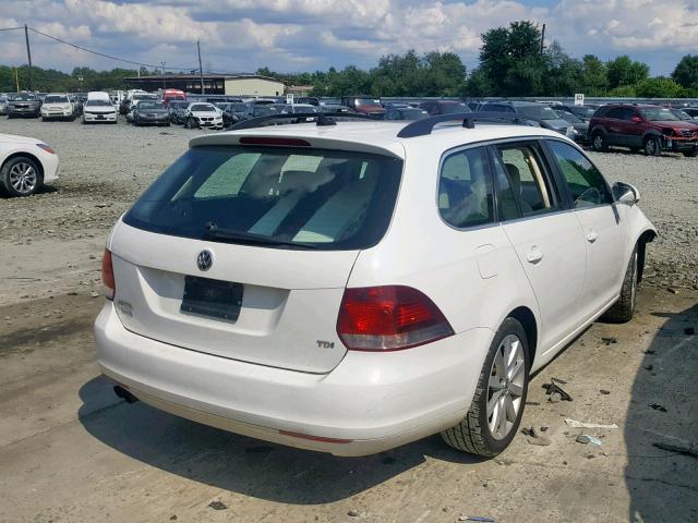 3VWPL7AJXDM615130 - 2013 VOLKSWAGEN JETTA TDI WHITE photo 4