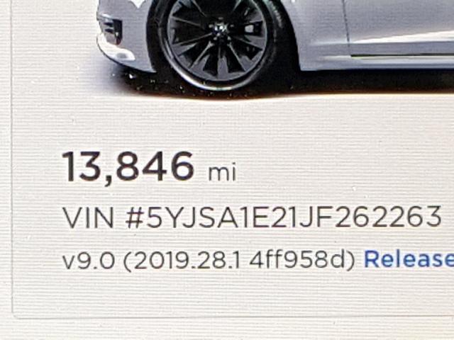 5YJSA1E21JF262263 - 2018 TESLA MODEL S SILVER photo 8