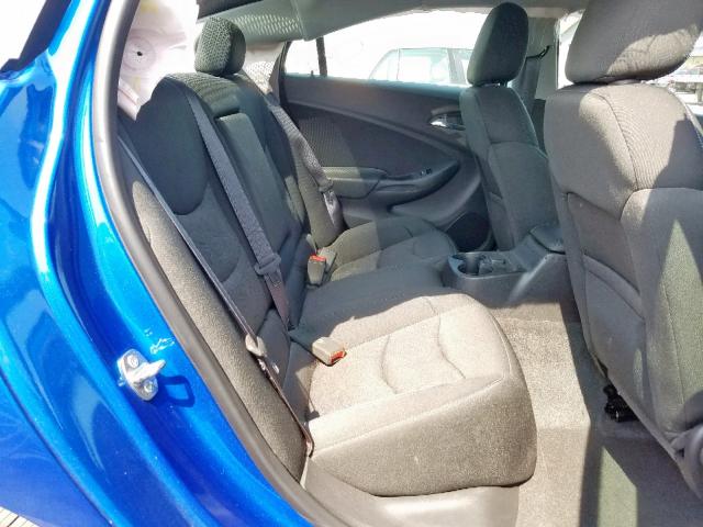 1G1RA6S53HU150729 - 2017 CHEVROLET VOLT LT BLUE photo 6