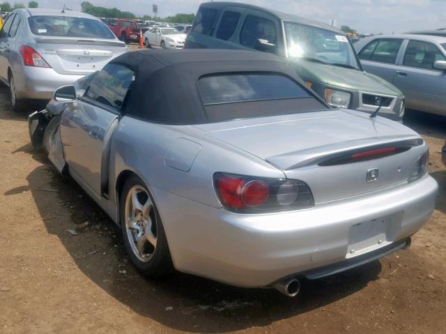 JHMAP11412T001388 - 2002 HONDA S2000 SILVER photo 3