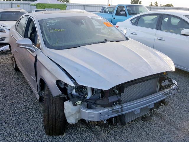 3FA6P0RU2KR235858 - 2019 FORD FUSION TIT SILVER photo 1