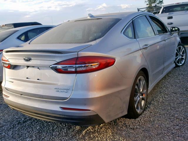 3FA6P0RU2KR235858 - 2019 FORD FUSION TIT SILVER photo 4