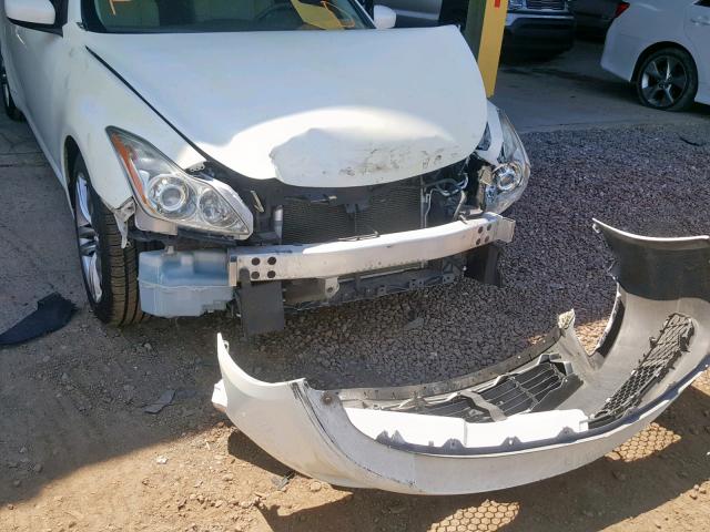 JNKCV64E78M126379 - 2008 INFINITI G37 BASE WHITE photo 9