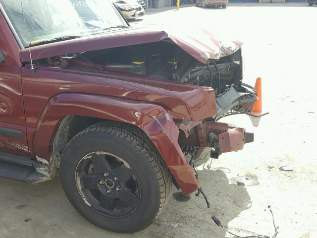1J8HG48K67C527585 - 2007 JEEP COMMANDER MAROON photo 9