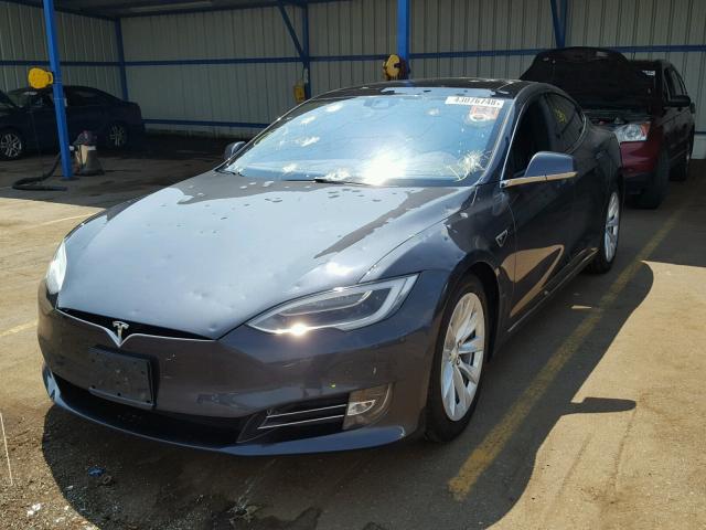 5YJSA1E21GF160583 - 2016 TESLA MODEL S CHARCOAL photo 2