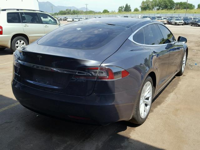 5YJSA1E21GF160583 - 2016 TESLA MODEL S CHARCOAL photo 4