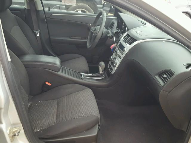 1G1ZC5EB4AF233926 - 2010 CHEVROLET MALIBU 1LT SILVER photo 5