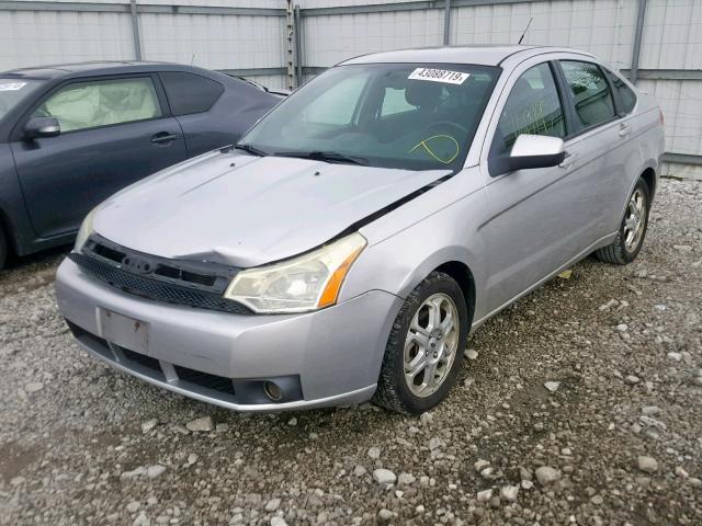 1FAHP36N69W229818 - 2009 FORD FOCUS SES SILVER photo 2