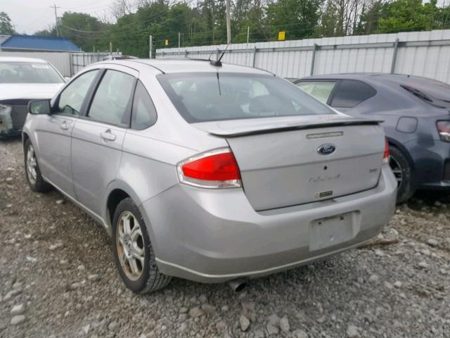 1FAHP36N69W229818 - 2009 FORD FOCUS SES SILVER photo 3