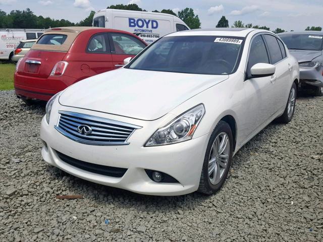 JN1CV6APXDM305357 - 2013 INFINITI G37 BASE WHITE photo 2