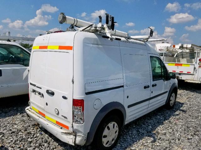 NM0LS7BN6DT136126 - 2013 FORD TRANSIT CO WHITE photo 4