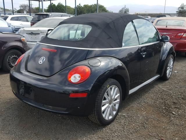 3VWRG31Y28M413116 - 2008 VOLKSWAGEN NEW BEETLE BLACK photo 4