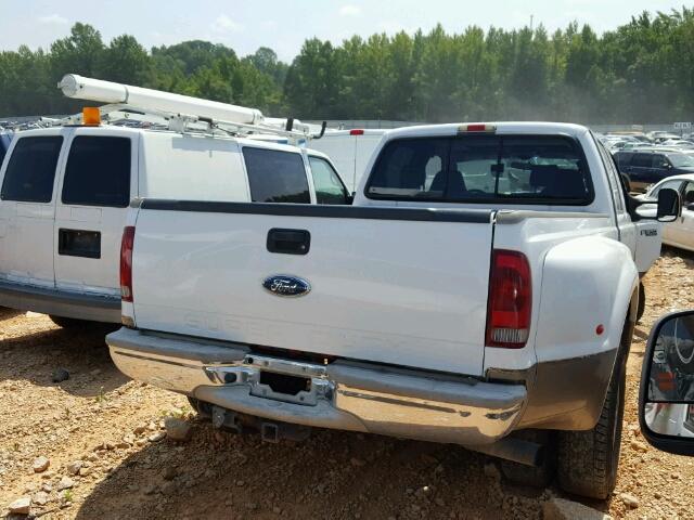 1FTSW31P74EC39266 - 2004 FORD F350 SRW S WHITE photo 4