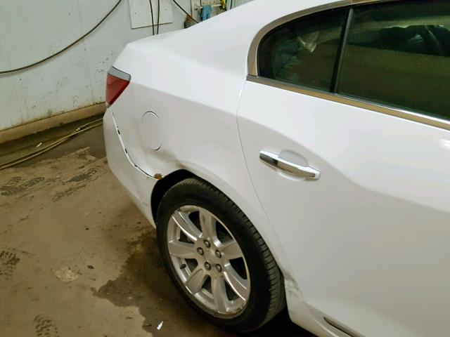 1G4GC5ED6BF271140 - 2011 BUICK LACROSSE C WHITE photo 9