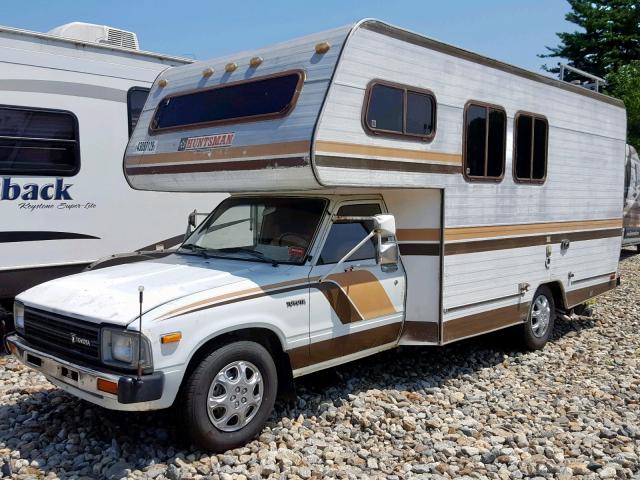 JT5RN44D3D1158289 - 1983 TOYOTA PICKUP / C BEIGE photo 2