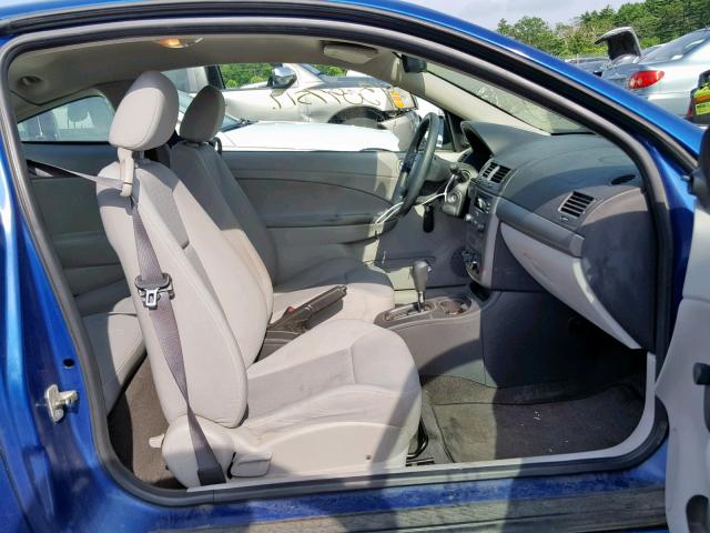 1G1AK12F657604942 - 2005 CHEVROLET COBALT BLUE photo 5