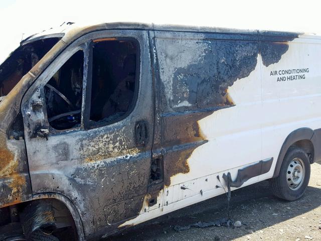 3C6TRVAG4HE552638 - 2017 RAM PROMASTER 白色 照片 9