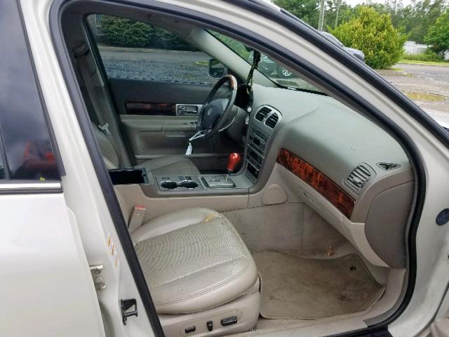 1LNHM86S44Y610730 - 2004 LINCOLN LS 奶油色 照片 5