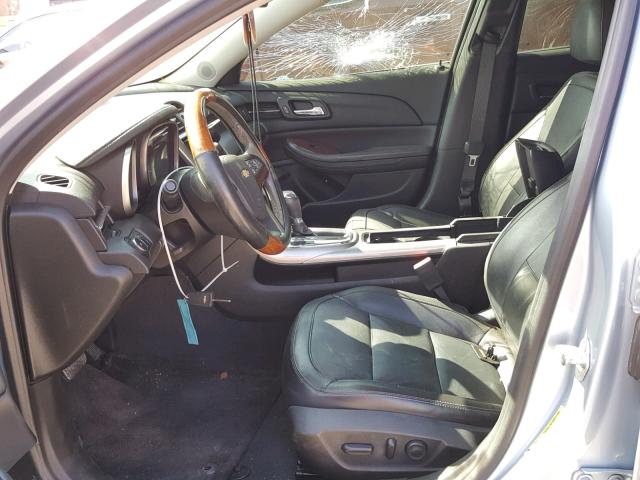 1G11G5SX8DU142689 - 2013 CHEVROLET MALIBU 3LT ვერცხლისფერი ფოტო 5