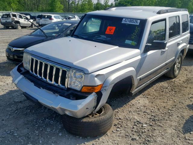 1J8HG48K67C684940 - 2007 JEEP COMMANDER SILVER photo 2