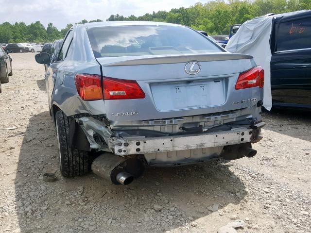 JTHCK262262002968 - 2006 LEXUS IS 250 BLUE photo 9