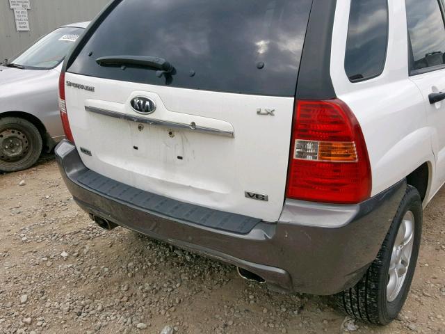 KNDJE723787511181 - 2008 KIA SPORTAGE E WHITE photo 9