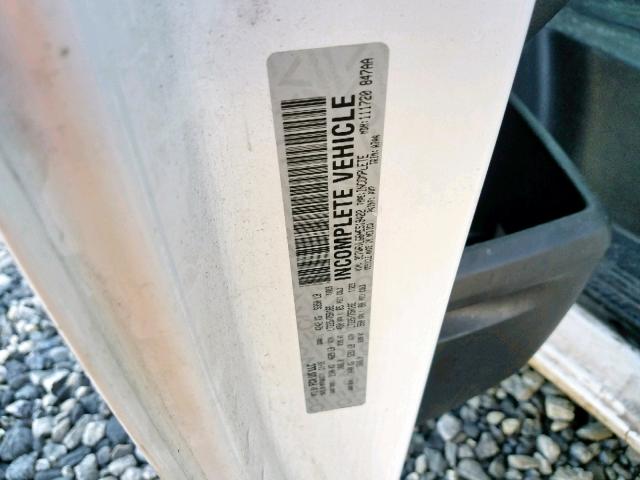 3C7WRVLG6HE519422 - 2017 RAM PROMASTER 白色 照片 10