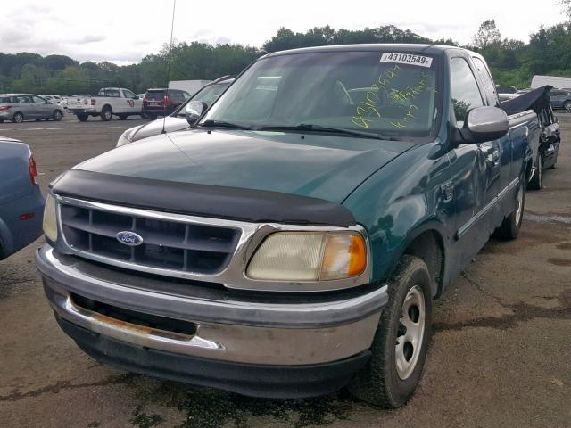 1FTZX1764WNC08090 - 1998 FORD F150 GREEN photo 2