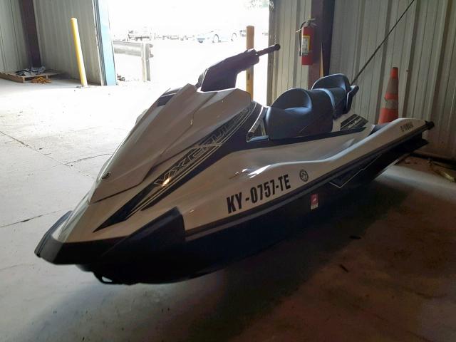 YAMA1272C616 - 2016 YAMAHA JET SKI TR WHITE photo 2