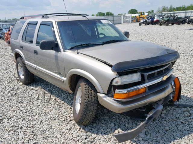 1GNDT13W62K170019 - 2002 CHEVROLET BLAZER TAN photo 1