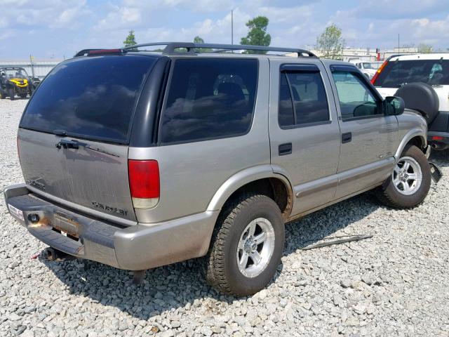 1GNDT13W62K170019 - 2002 CHEVROLET BLAZER TAN photo 4