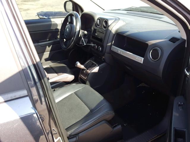 1C4NJCBA1ED764319 - 2014 JEEP COMPASS SP 灰色 照片 5