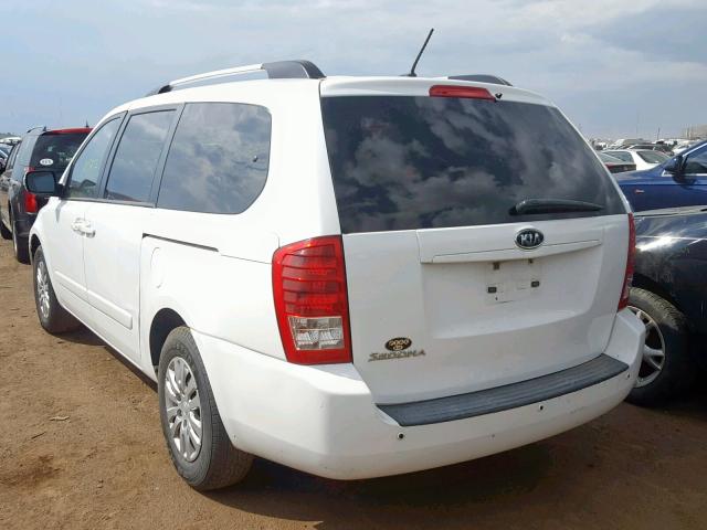 KNDMG4C76B6407592 - 2011 KIA SEDONA LX WHITE photo 3