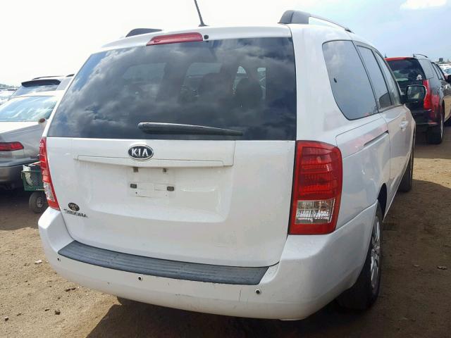 KNDMG4C76B6407592 - 2011 KIA SEDONA LX WHITE photo 4