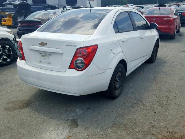 1G1JA5SH9E4233238 - 2014 CHEVROLET SONIC LS WHITE photo 4