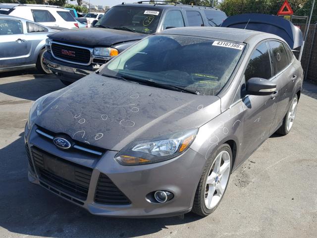 1FAHP3J20CL210512 - 2012 FORD FOCUS TITA CHARCOAL photo 2