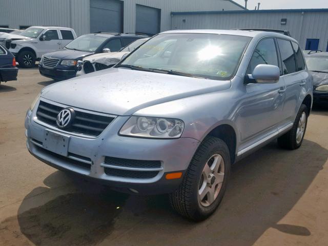 WVGBC77L44D044523 - 2004 VOLKSWAGEN TOUAREG 3. SILVER photo 2