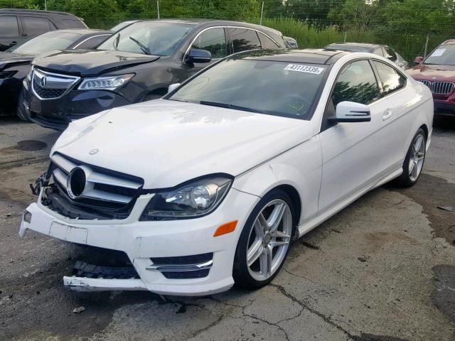 WDDGJ8JB3DG073263 - 2013 MERCEDES-BENZ C 350 4MAT WHITE photo 2