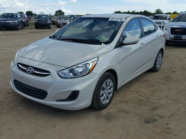 KMHCT4AE7HU171141 - 2017 HYUNDAI ACCENT SE TAN photo 2