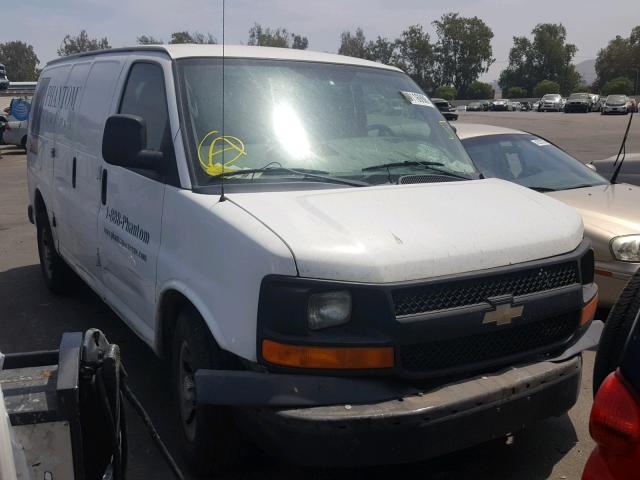 1GCSGAFX0B1159001 - 2011 CHEVROLET EXPRESS G1 WHITE photo 1