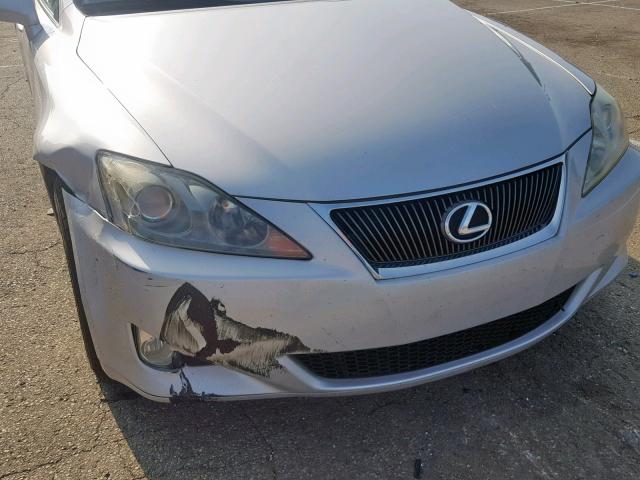 JTHCK262072015266 - 2007 LEXUS IS 250 SILVER photo 9