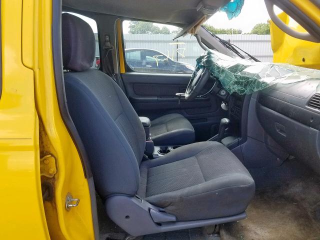 5N1ED28TX2C508932 - 2002 NISSAN XTERRA XE YELLOW photo 5