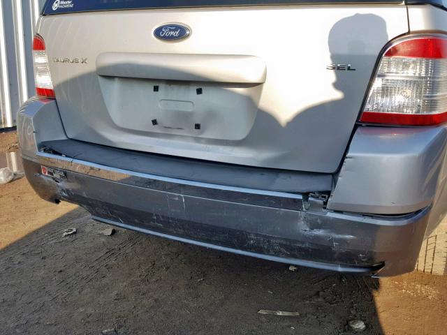 1FMDK02W08GA44172 - 2008 FORD TAURUS X S SILVER photo 9