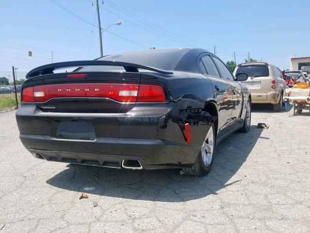 2C3CDXHG2DH502199 - 2013 DODGE CHARGER SX BLACK photo 4