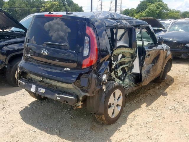 KNDJN2A25F7175894 - 2015 KIA SOUL BLACK photo 4