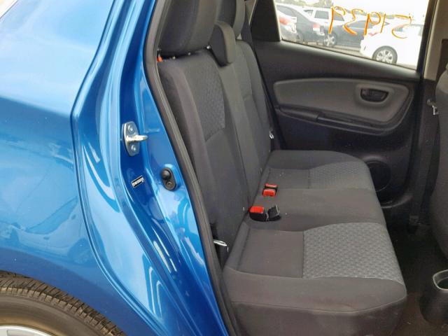 VNKKTUD30GA070105 - 2016 TOYOTA YARIS L BLUE photo 6