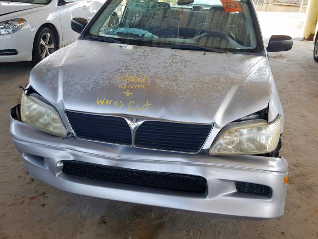 JA3AJ26E93U002955 - 2003 MITSUBISHI LANCER ES SILVER photo 9