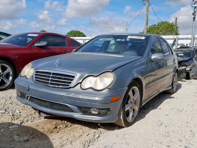 WDBRF40J25A790309 - 2005 MERCEDES-BENZ C 230K SPO GRAY photo 2