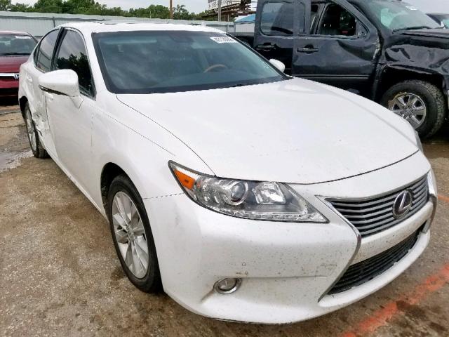 JTHBW1GG8F2078943 - 2015 LEXUS ES 300H WHITE photo 1