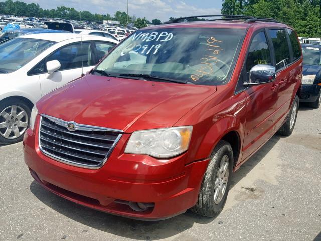 2A8HR54P98R110892 - 2008 CHRYSLER TOWN & COU RED photo 2